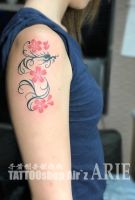 龍.GirlsTATTOO